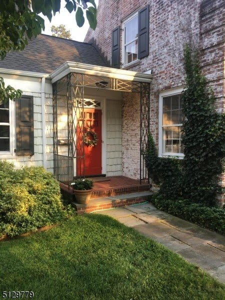 247 Valley Rd – photo 2