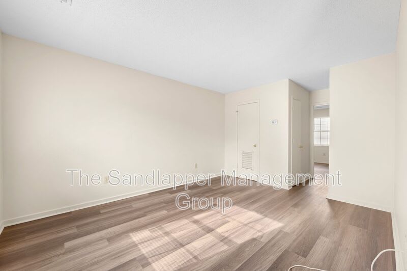 1202 Bexley Street – photo 2