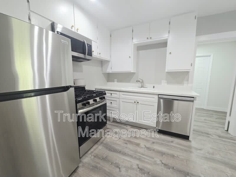 433 W Garfield Ave – photo 5