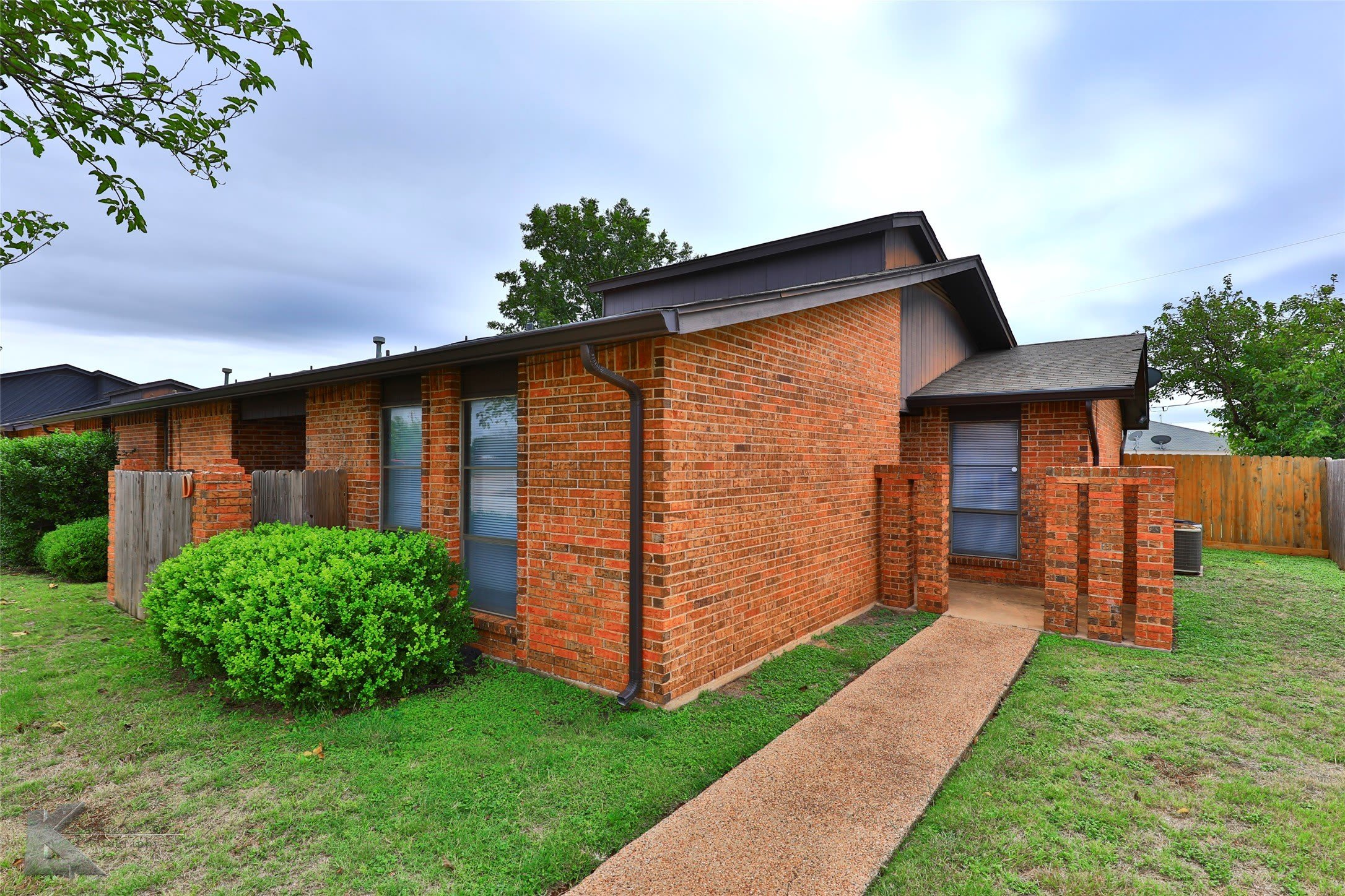 3117 Button Willow Avenue – photo 4
