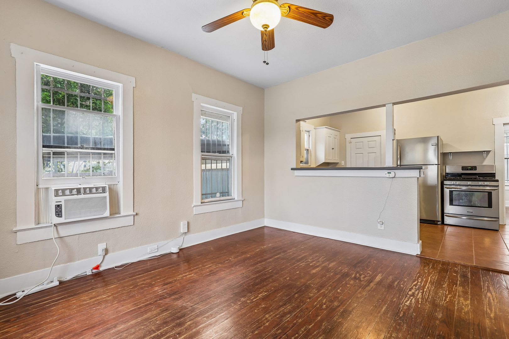 Vintage Woodlawn!! – photo 4