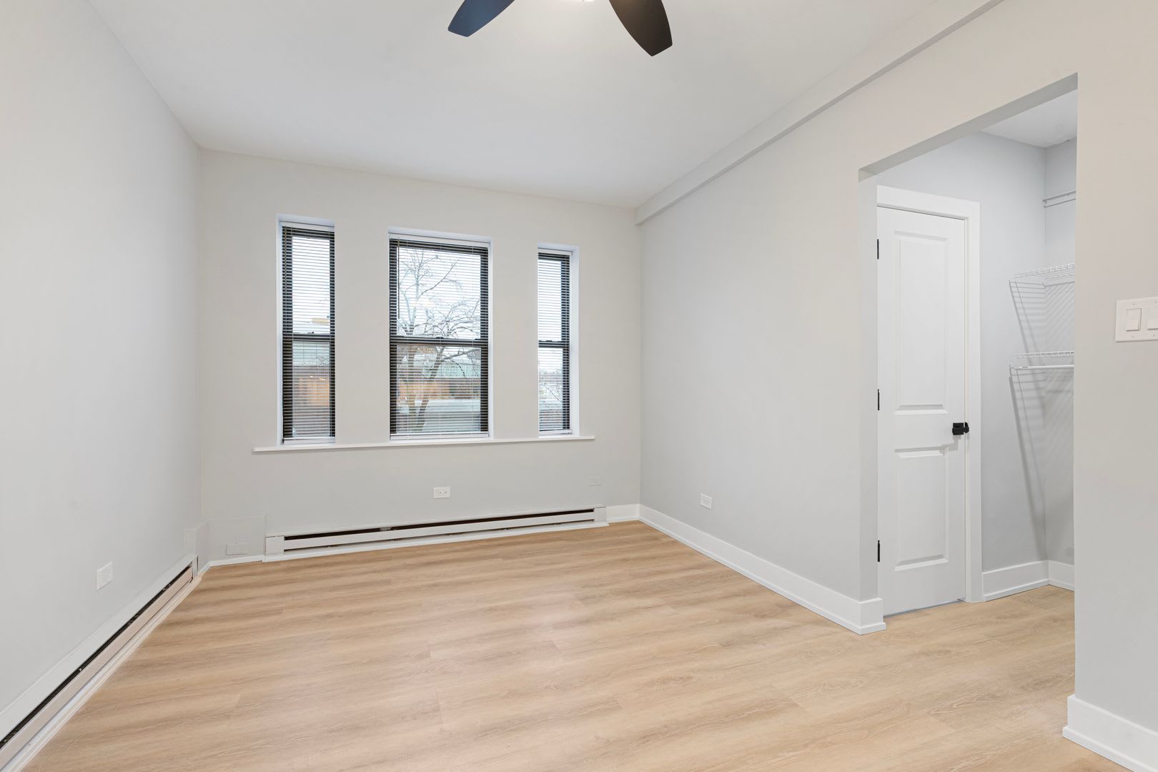 1634 W Howard St – photo 4