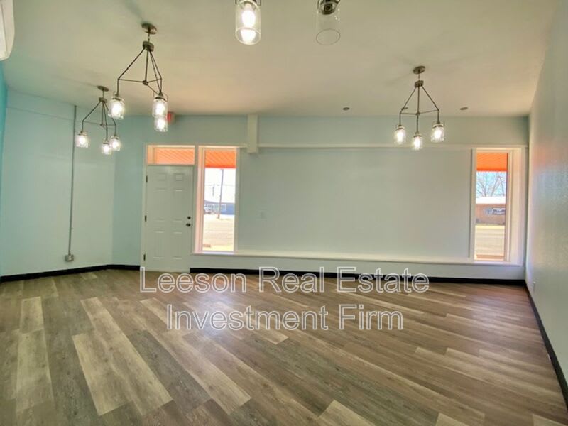 218-228 North Market Street – photo 3