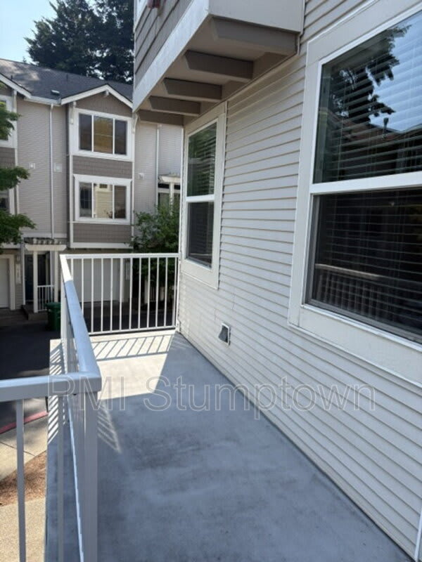 14184 SW Barrows RD – photo 5