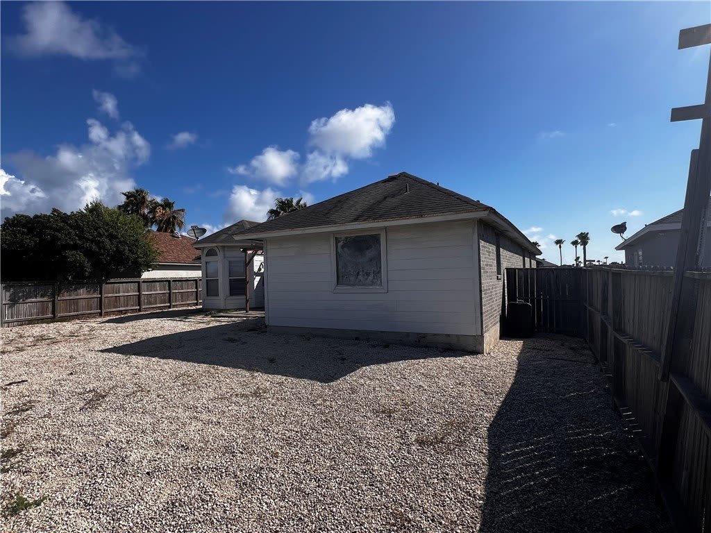 14033 Coquina Bay Avenue – photo 2