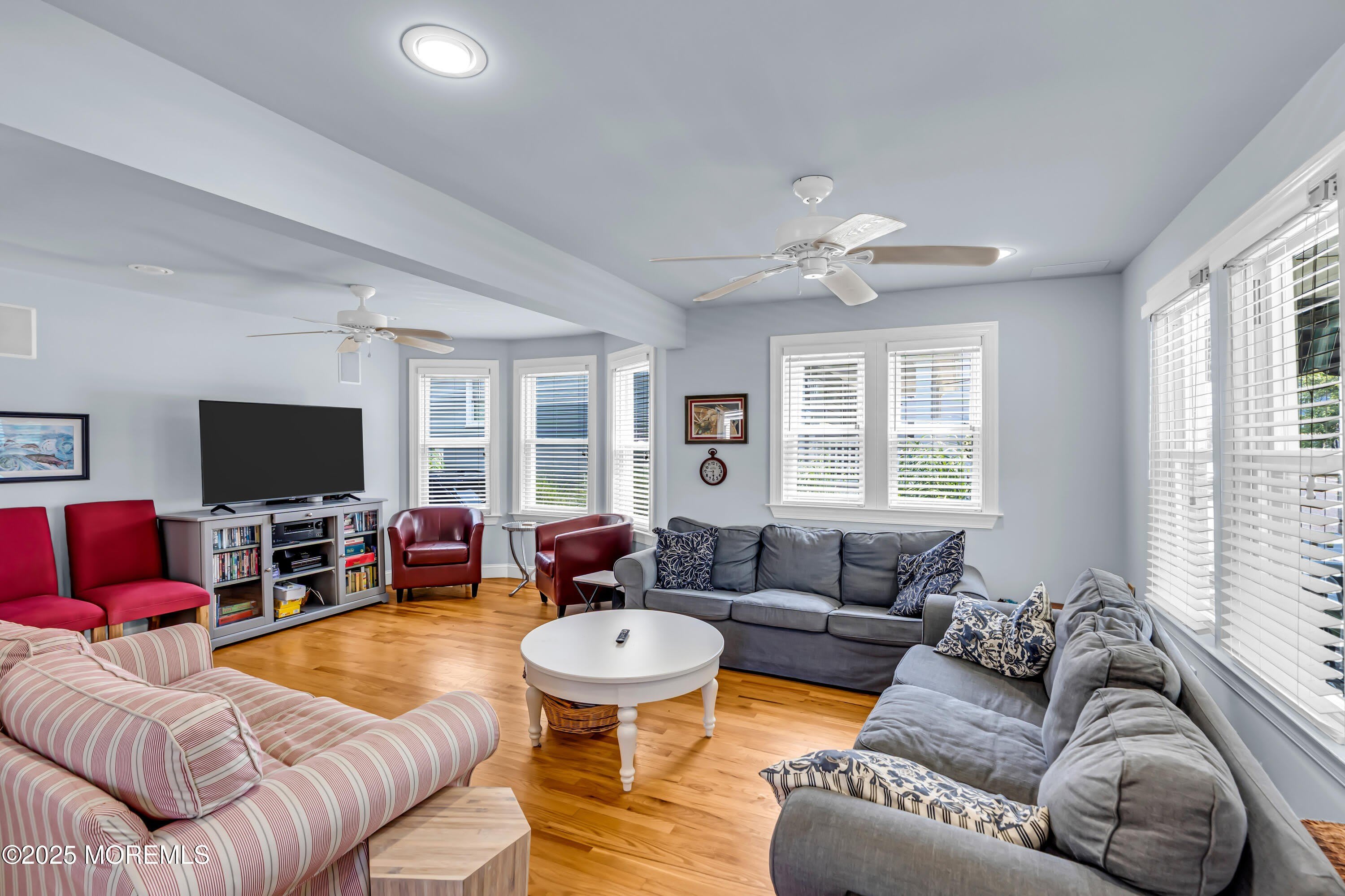 306 Ocean Park Avenue – photo 3