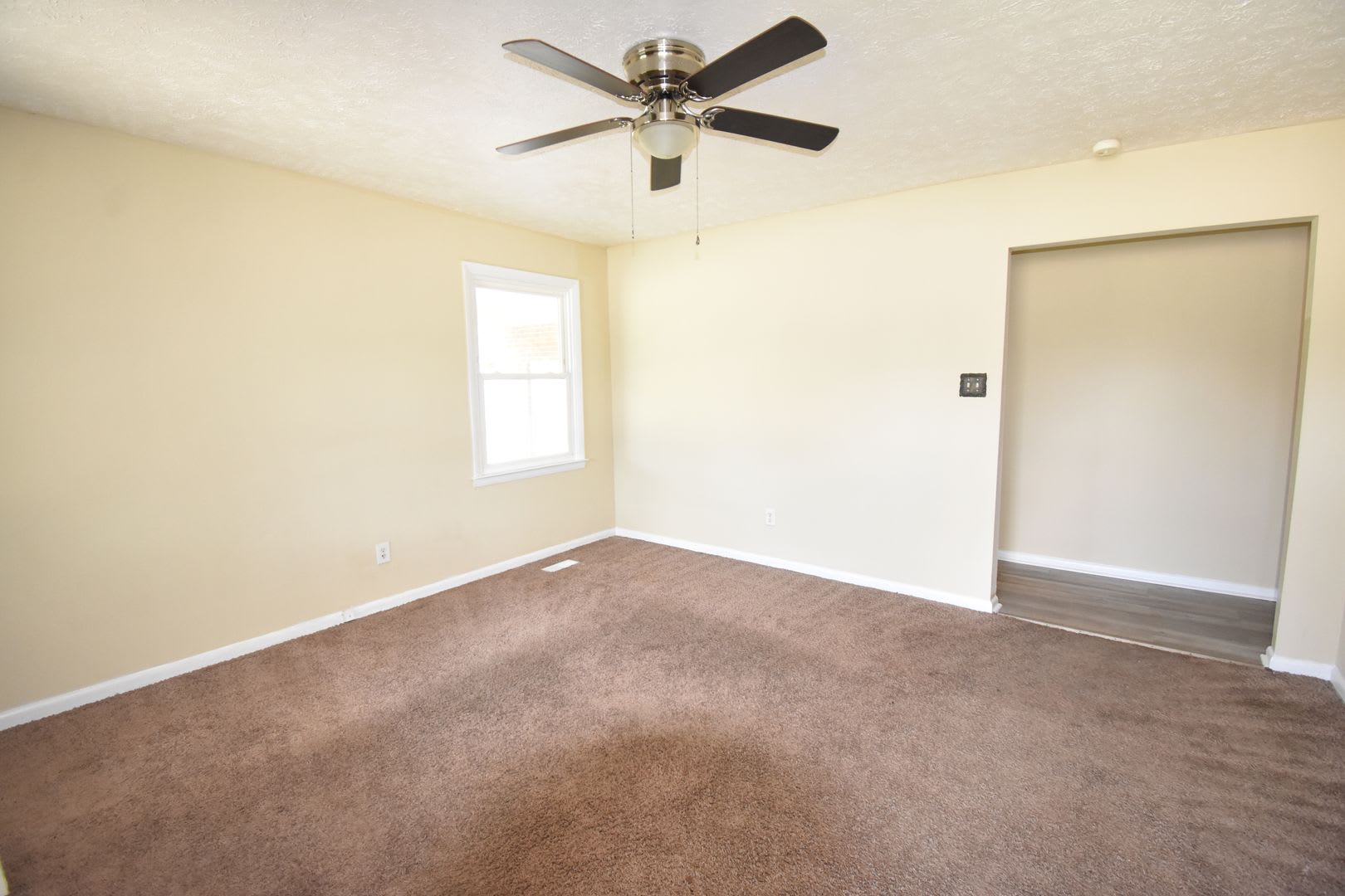 Coming Soon! 3 Bedroom and 2 Bath Home- Pets Considered – photo 2