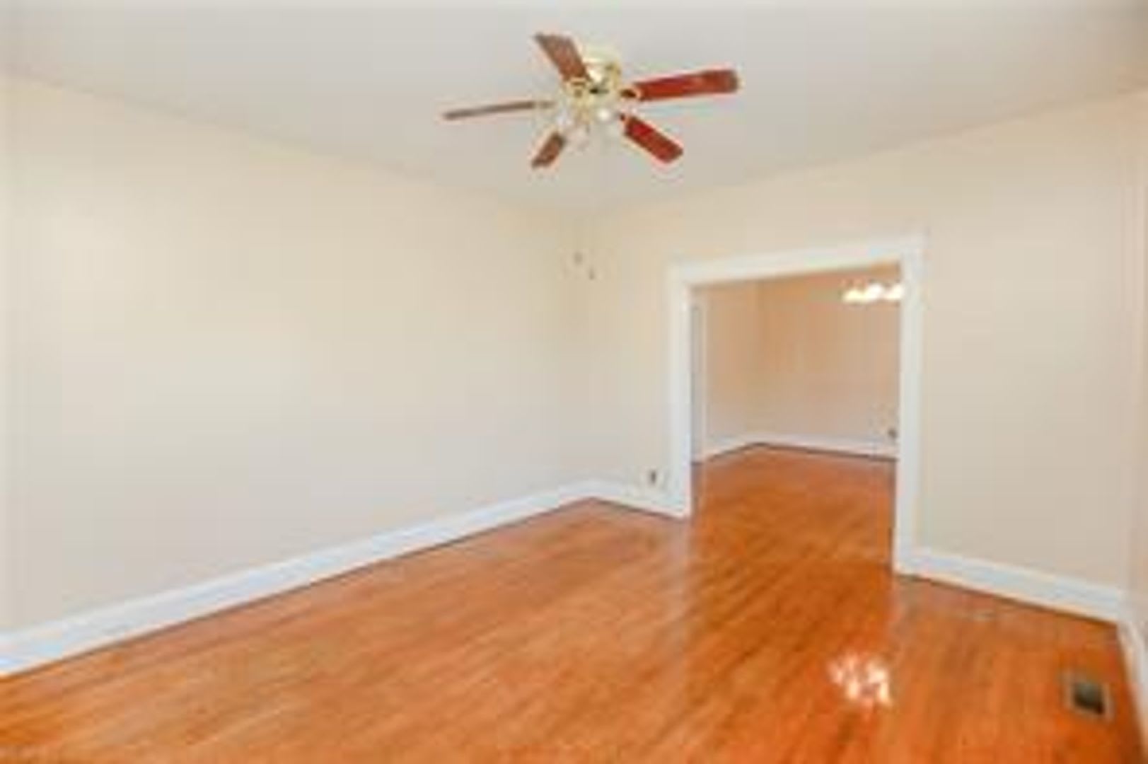 Spacious Norfolk Home!! – photo 5