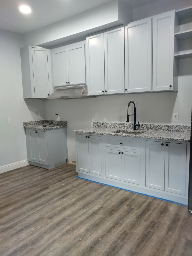 Remodeled 2/1 duplex with carport – photo 3
