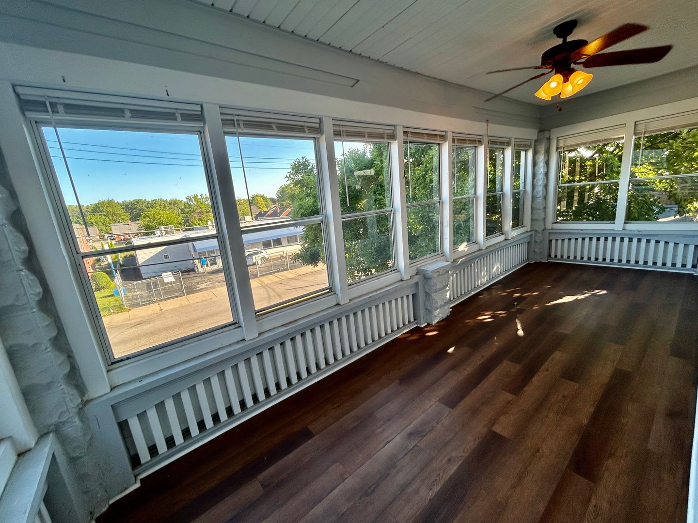 Bright 2 Bed 1 Bath Apartment – photo 5