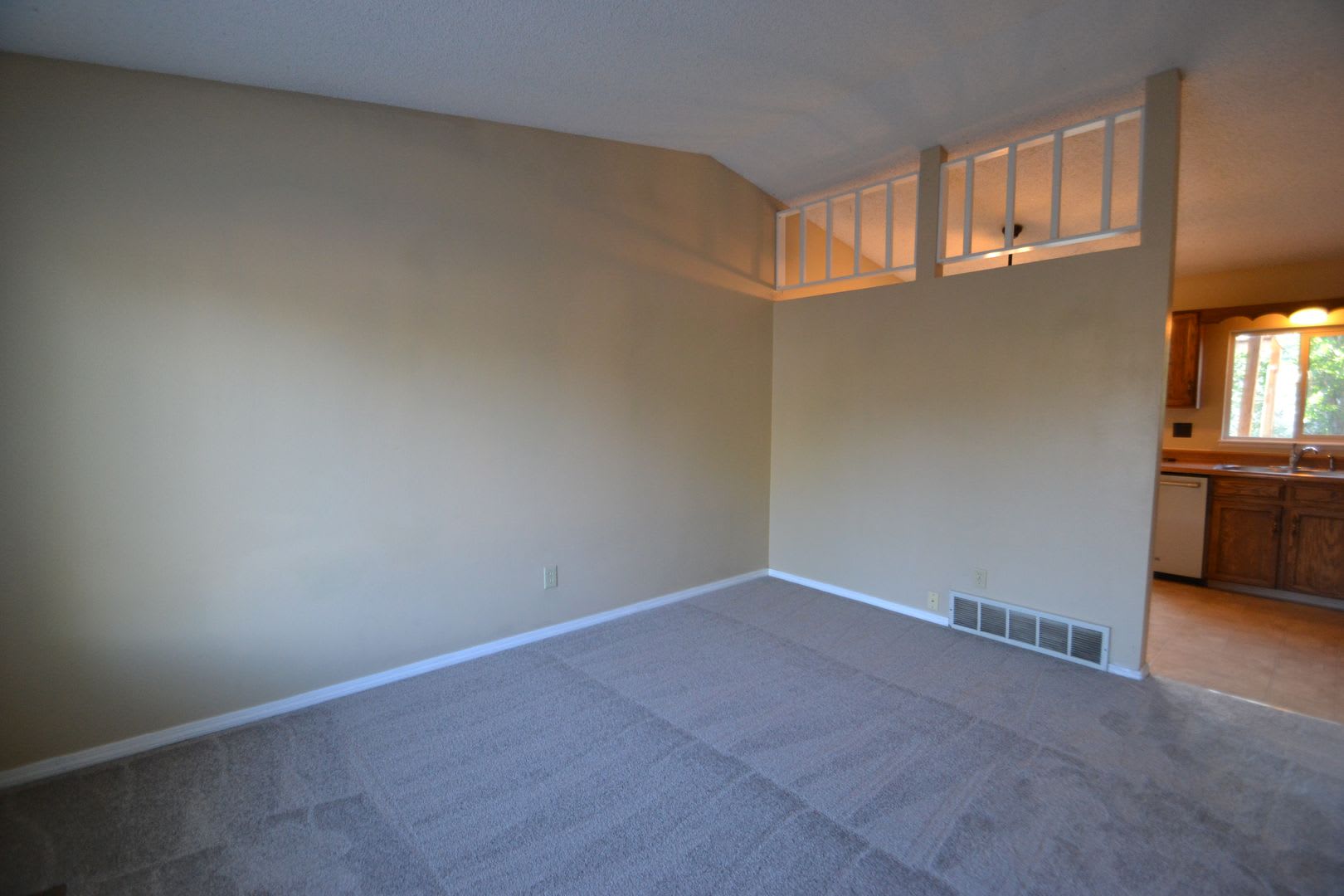 3 Bedroom Home in D20 Available Now! – photo 2