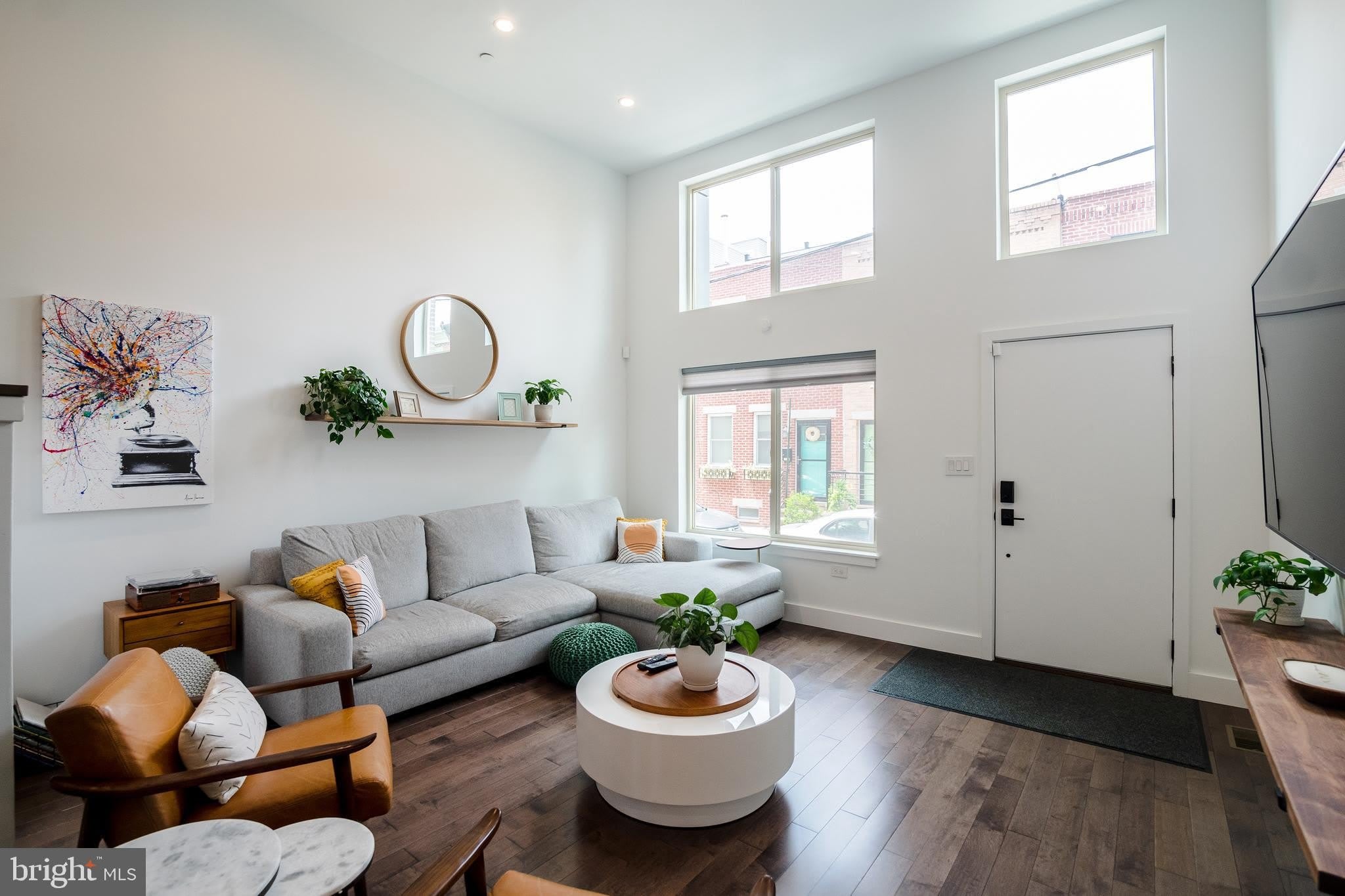 1343 S GARNET Street – photo 3