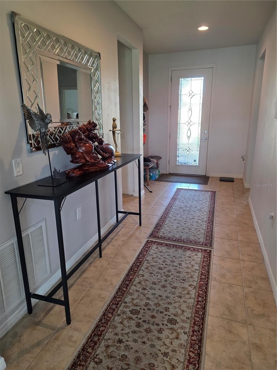 576 CANTABRIA Drive – photo 4