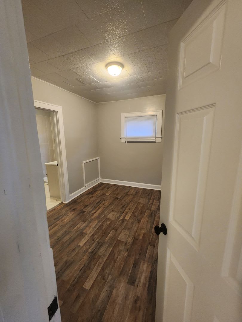 Updated Two Bedroom Single Family Home near N Harding and 23rd – photo 4