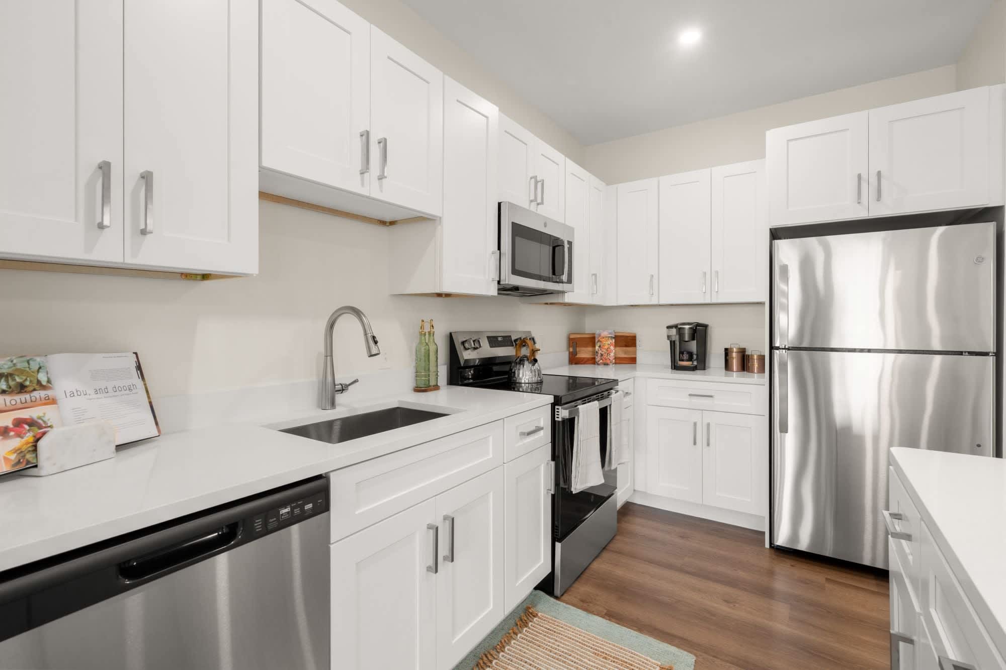 Slade Farm Residences – photo 5