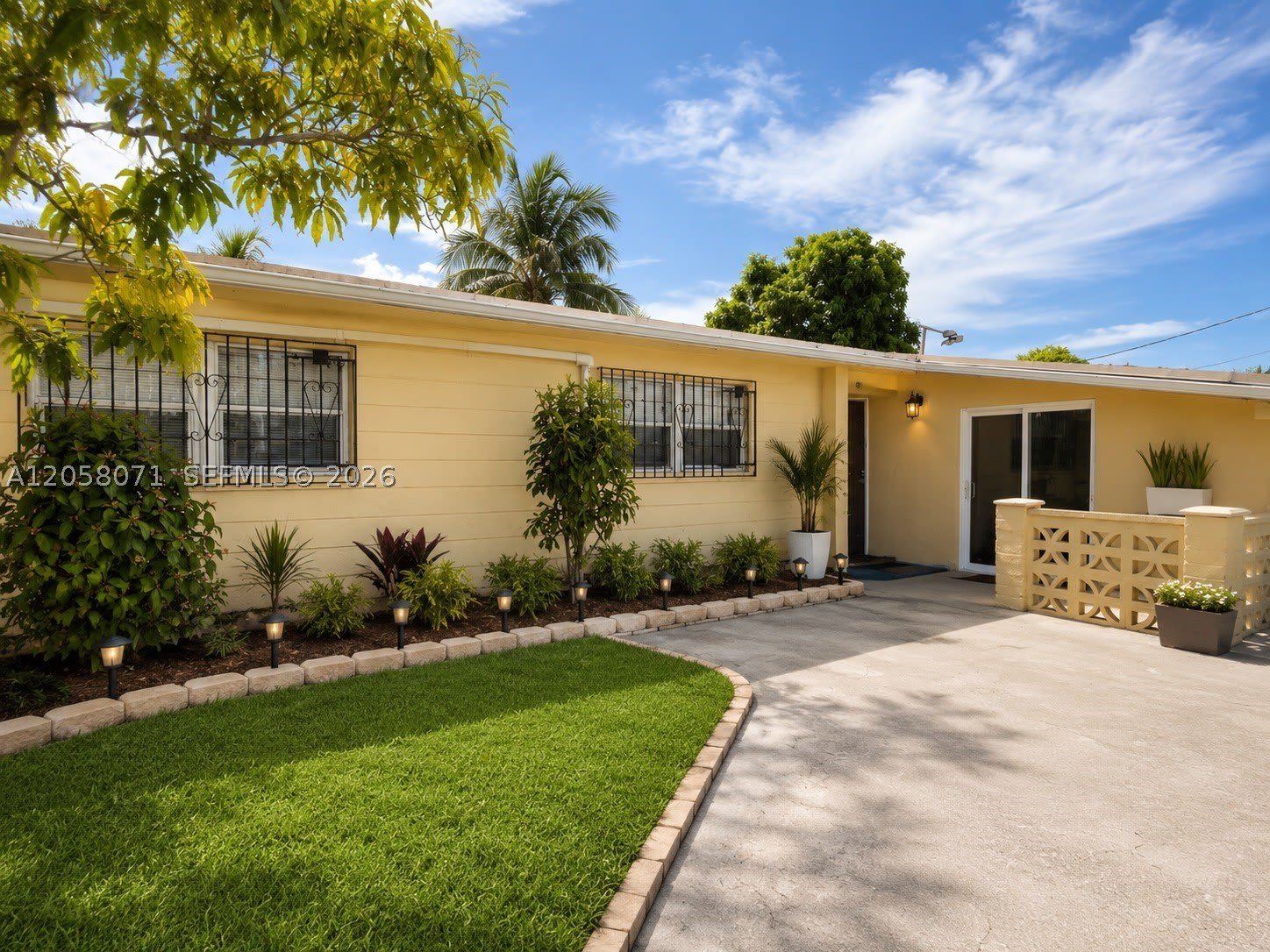 13540 NW 17th Ave – photo 1