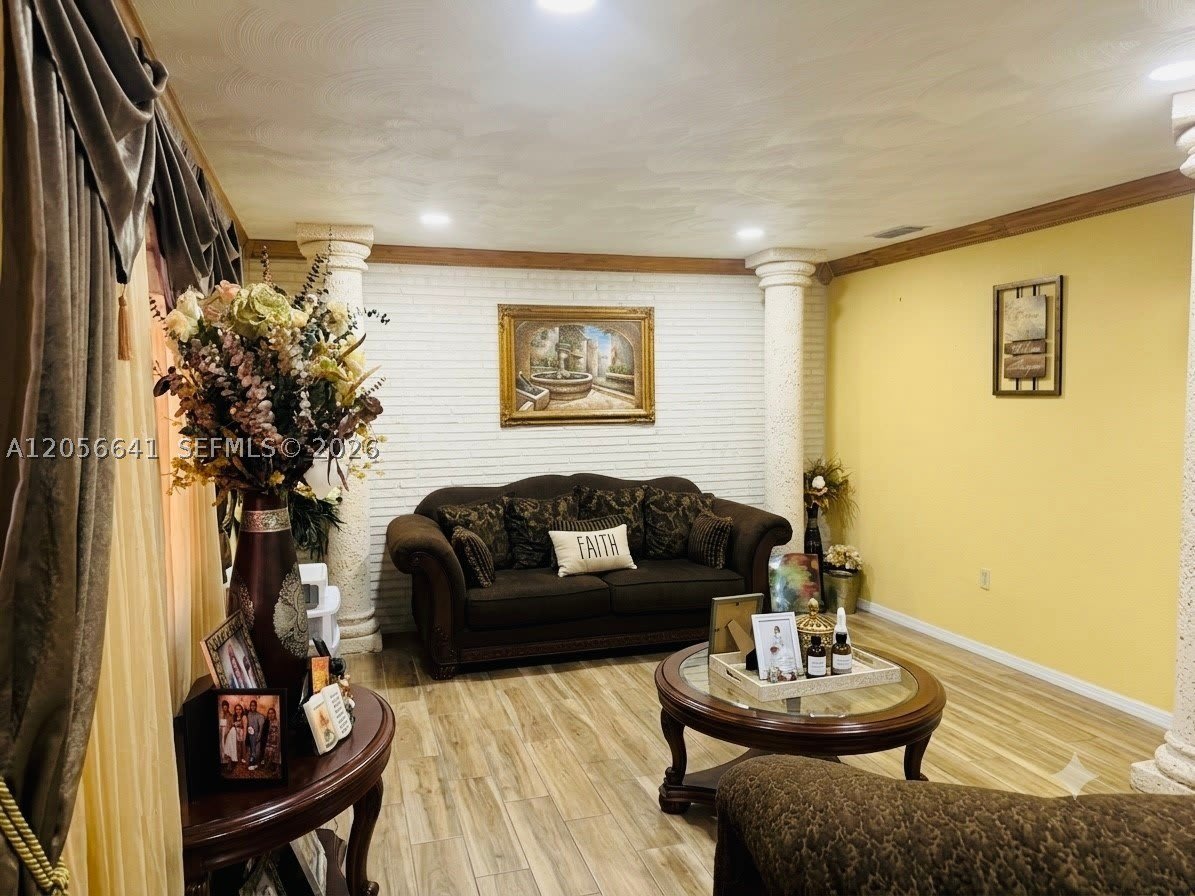 7211 Biltmore Blvd – photo 2