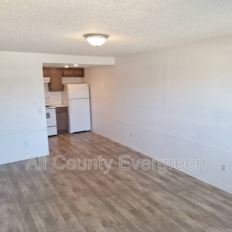 420 23rd St SE – photo 5