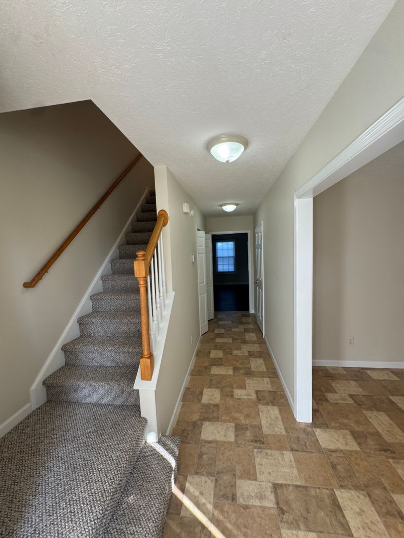 Spacious Townhouse in Bridgewater – photo 2