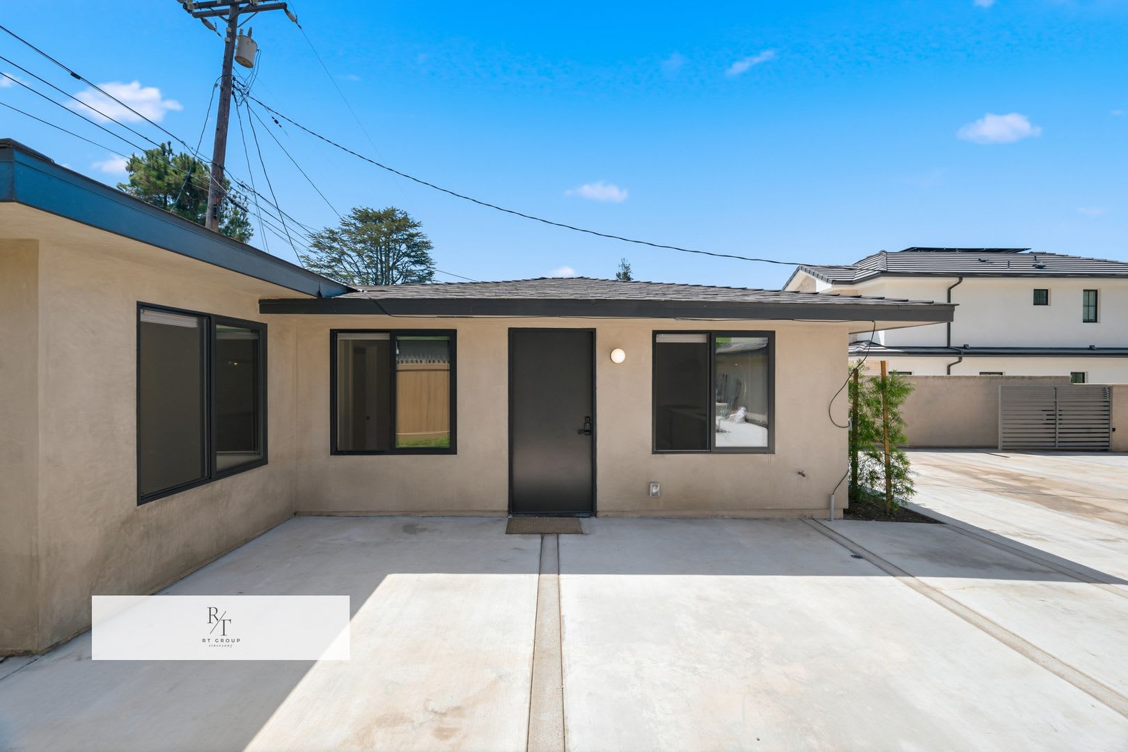 Brand New 2 Bed – photo 2