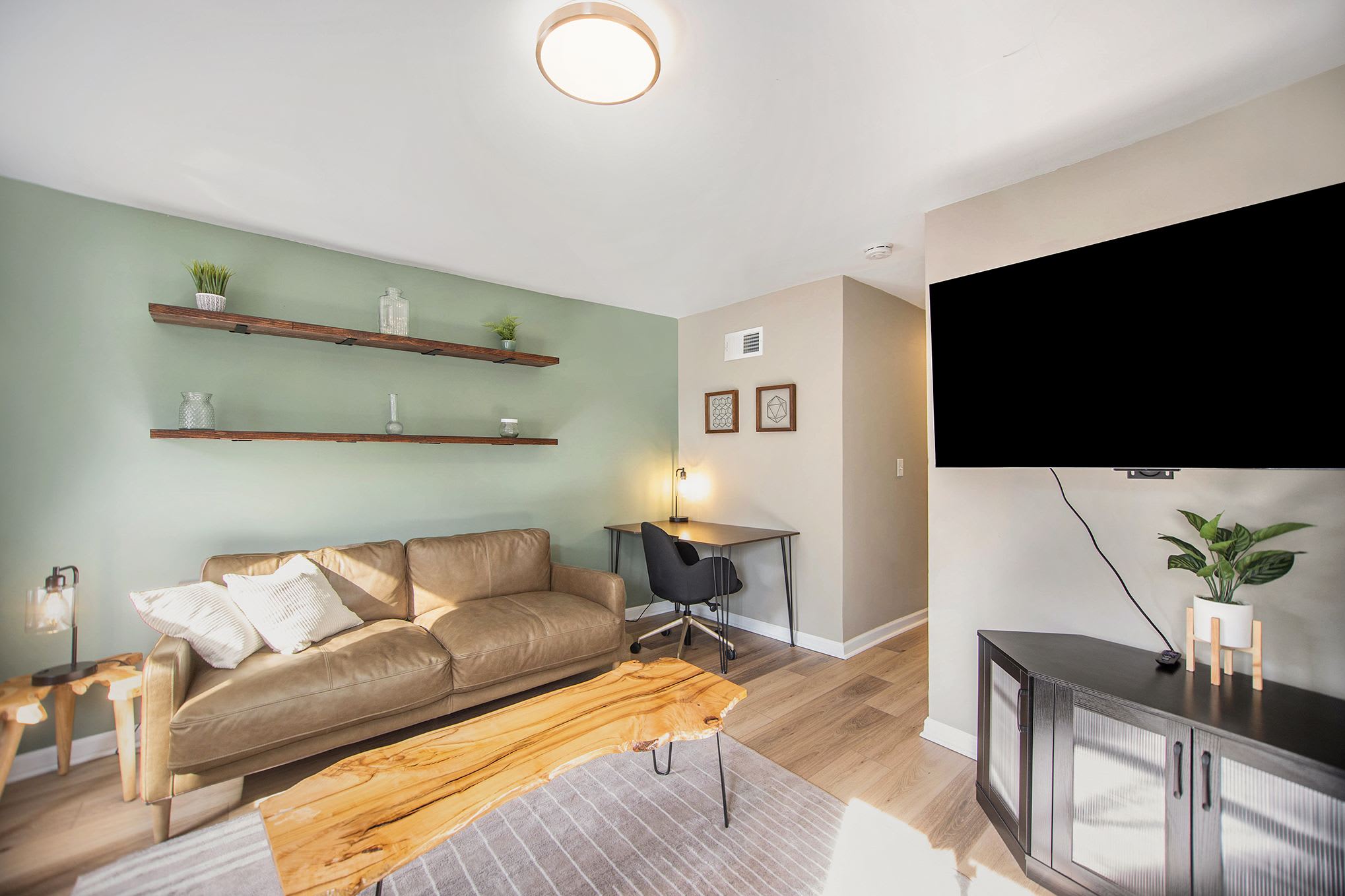 417 6th St Nw – photo 2