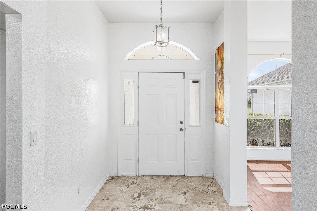 2810 Nw 24Th Avenue – photo 5