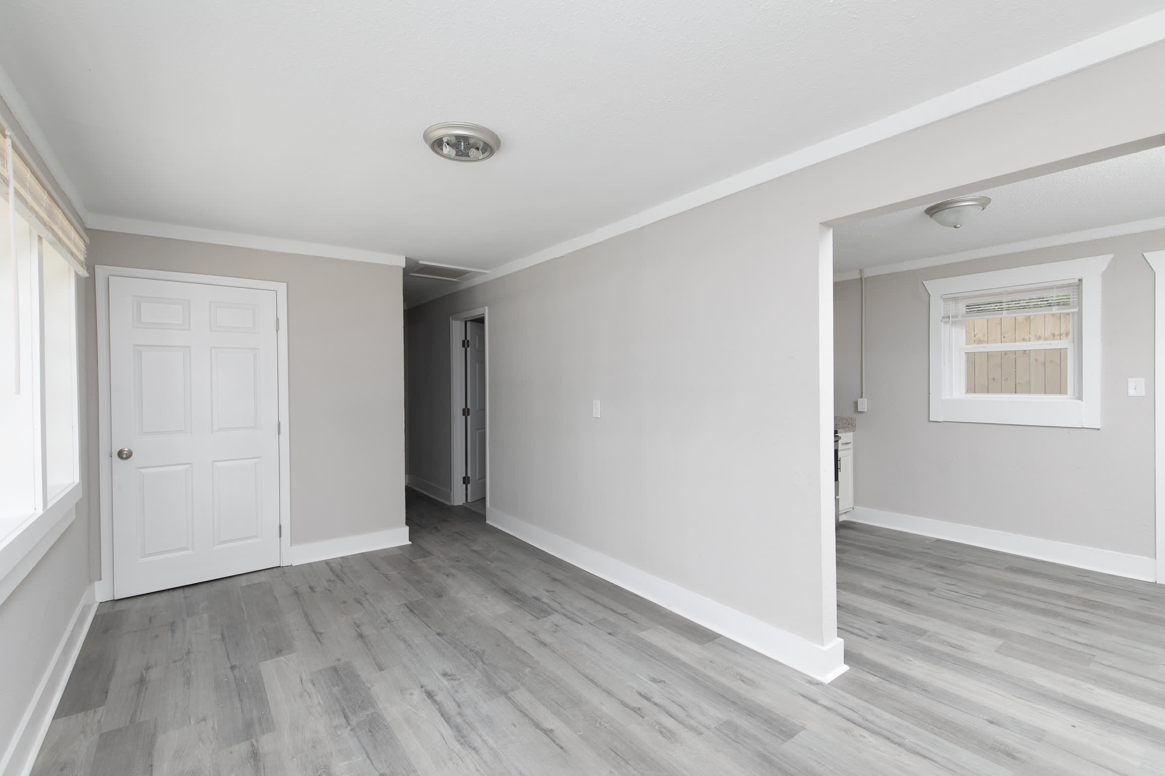 5013 Georgia Rd- Unit 3 – photo 3