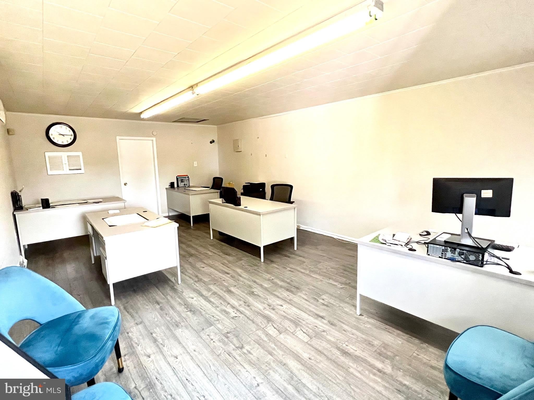73 E BROWNING Road – photo 3
