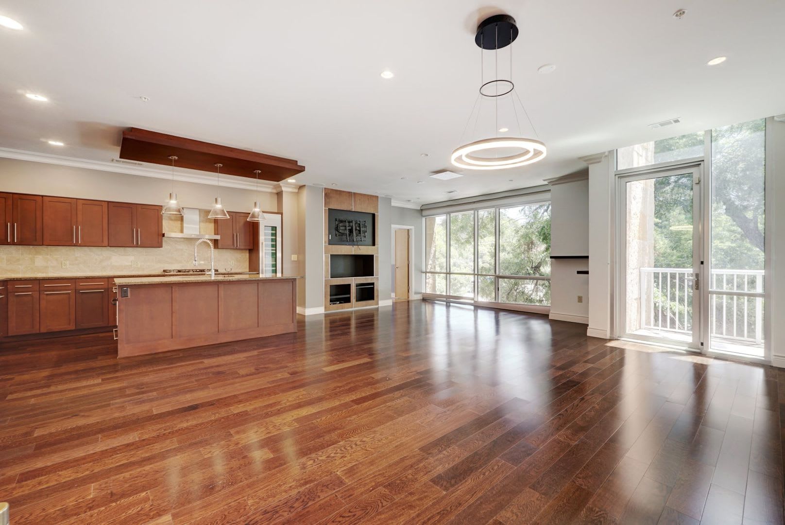 Barton Place Beauty Available Now! – photo 3