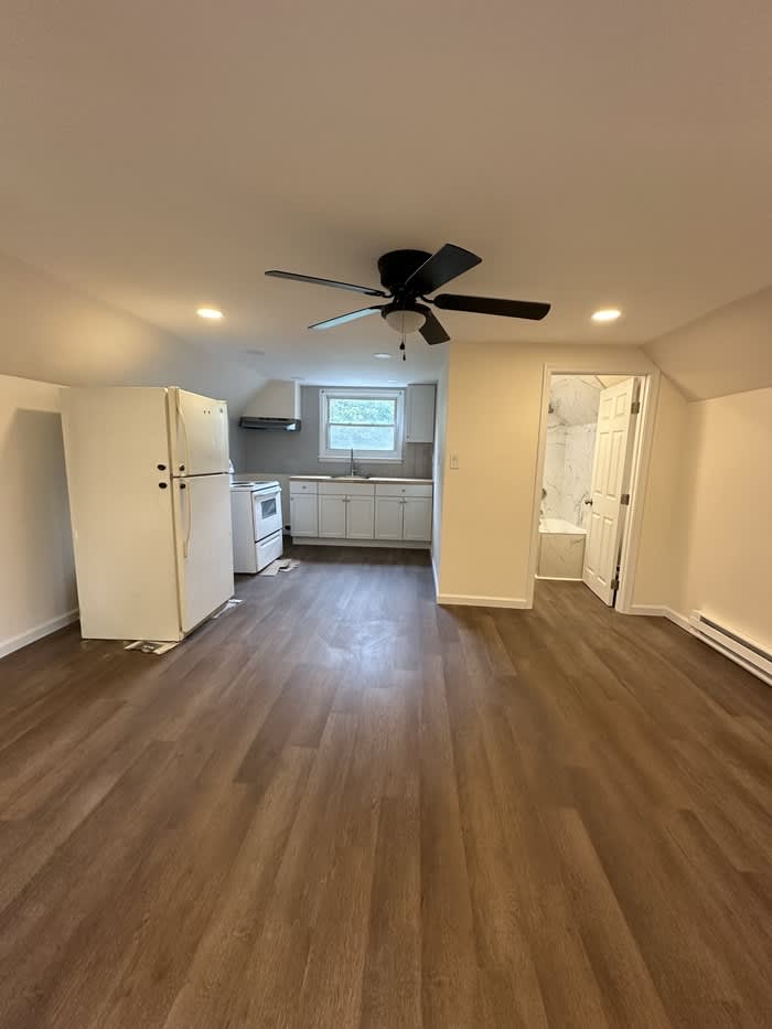 2717 Cedarhurst Road – photo 1