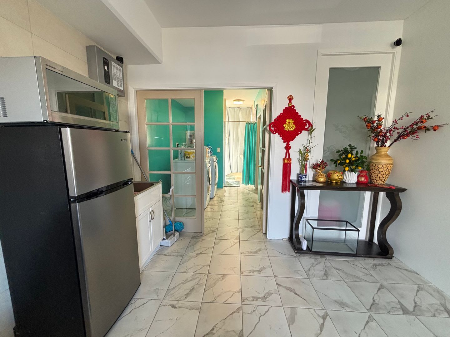 931 University Ave – photo 5