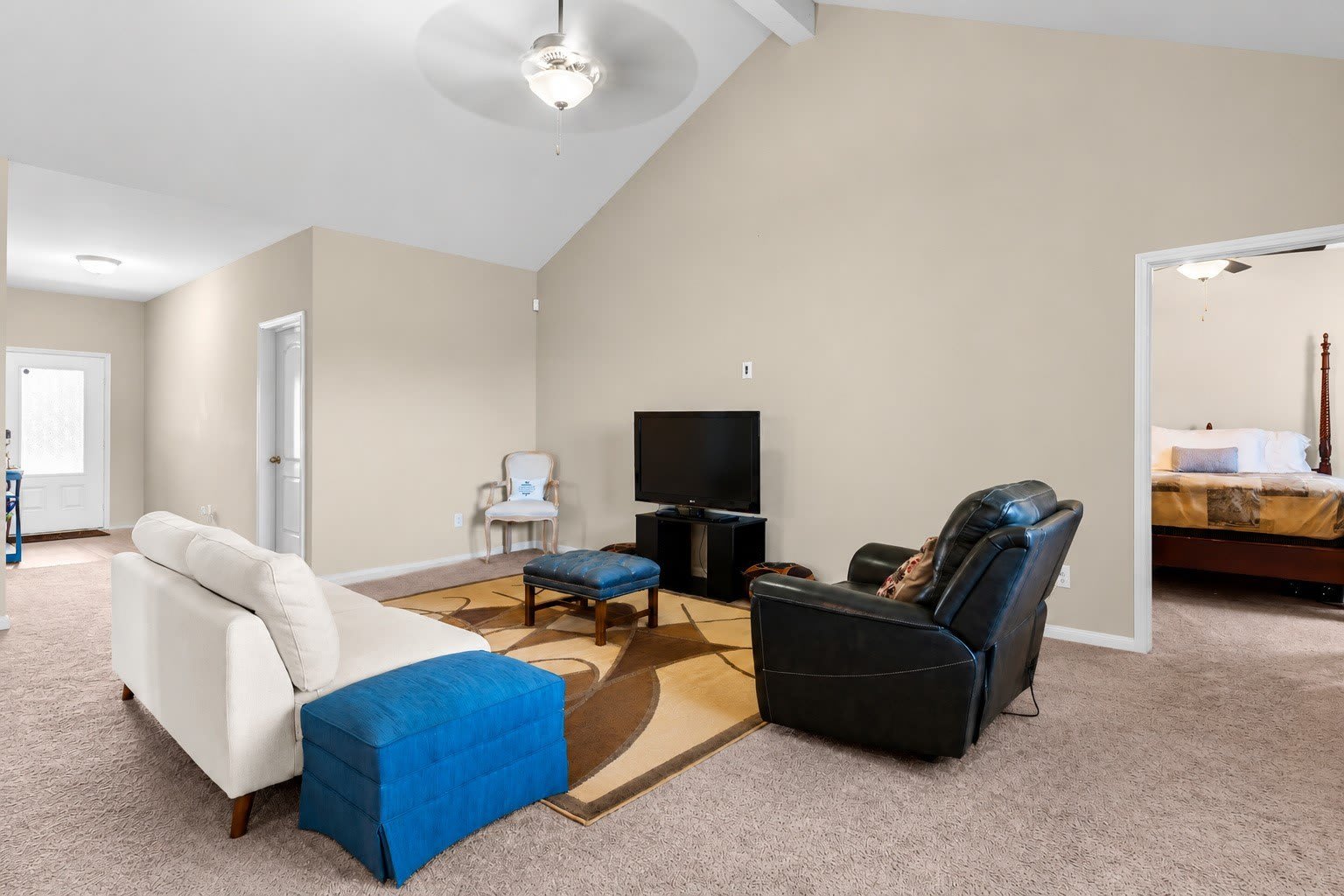 3005 Parker Road – photo 3