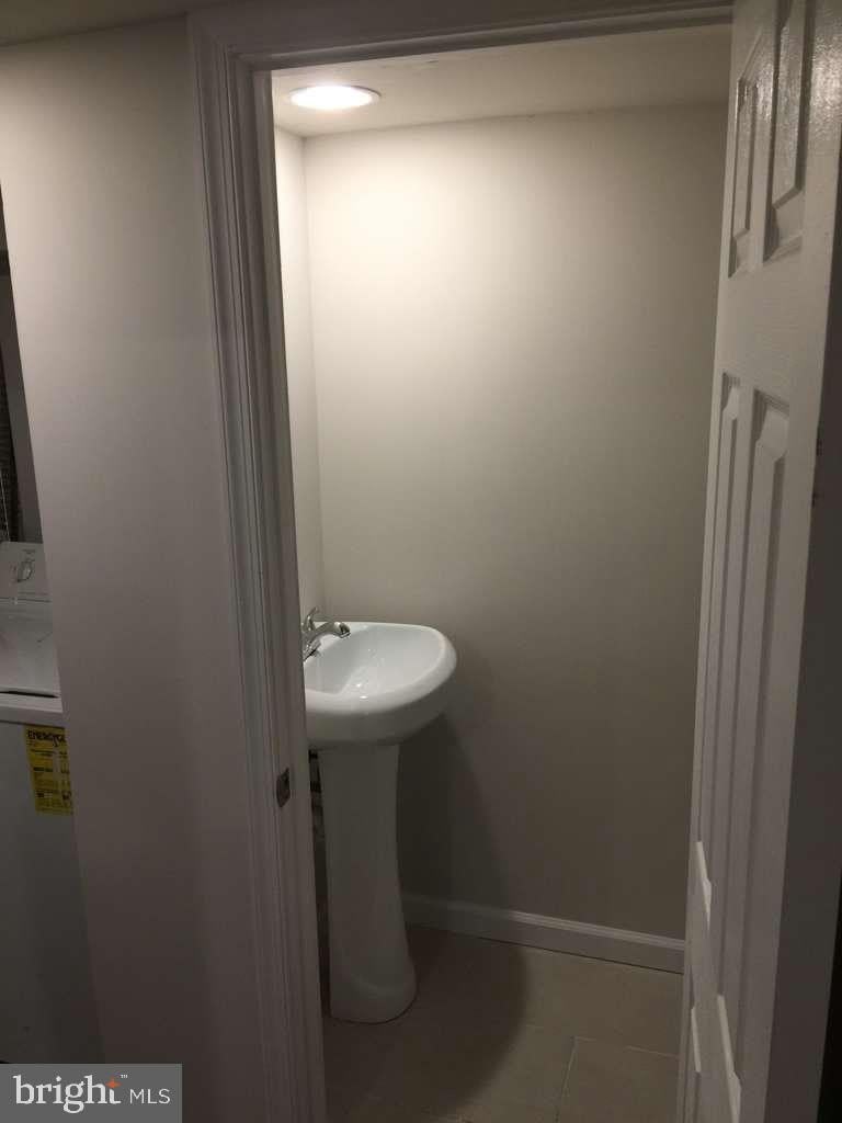 1335 T Street SE – photo 3