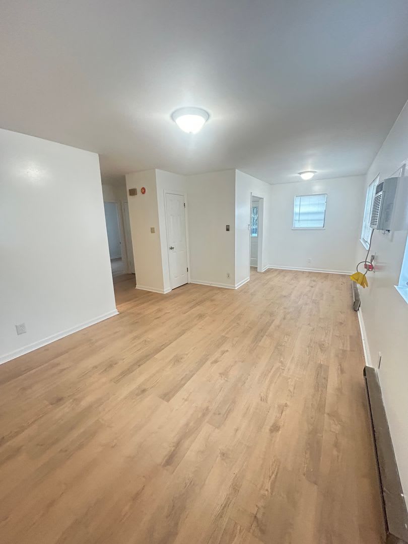 2 Bedroom Duplex Close To Downtown Durham – photo 3