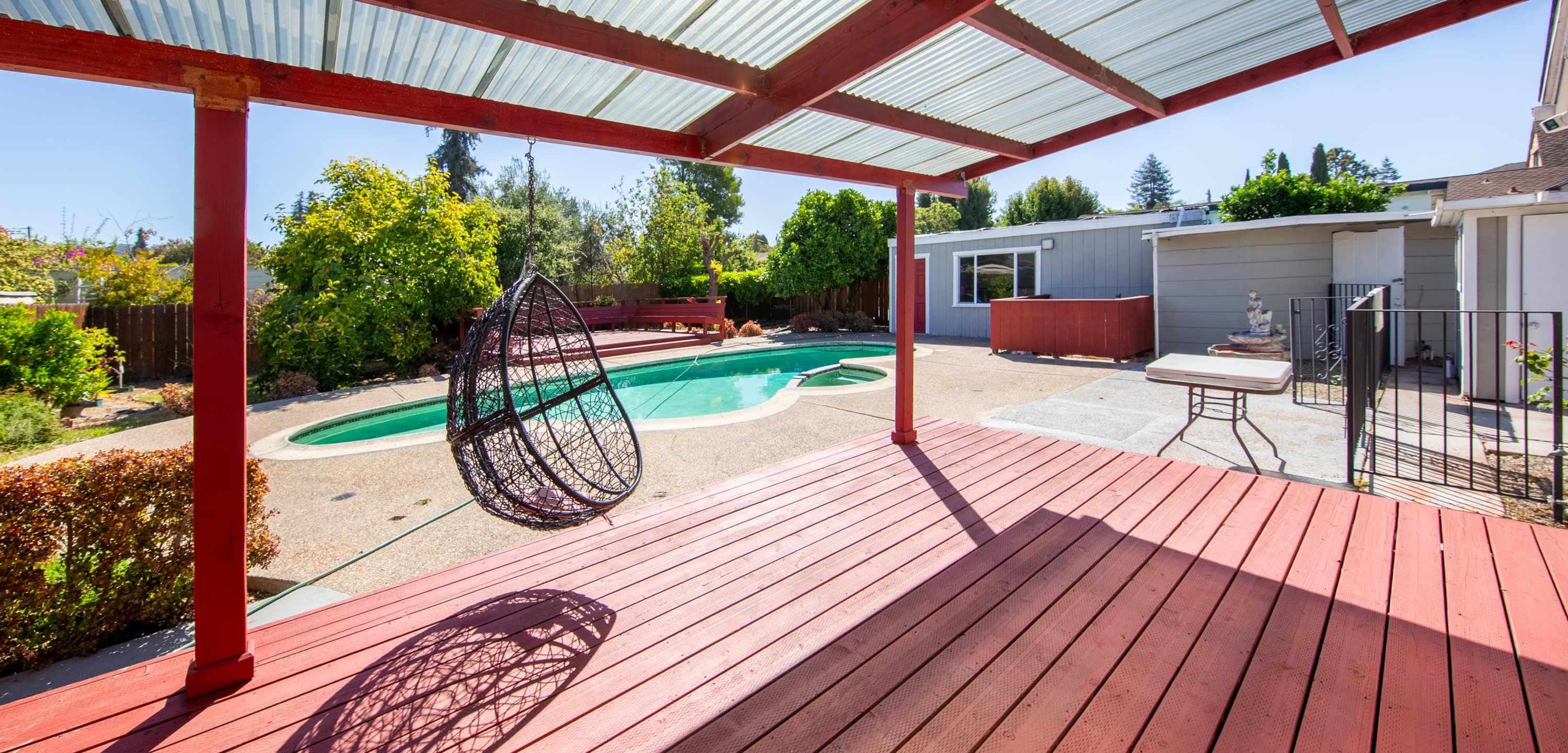 330 Beverly Avenue – photo 5
