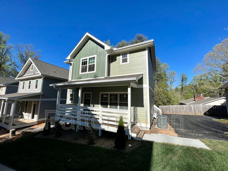 129 Aurora Drive – photo 1