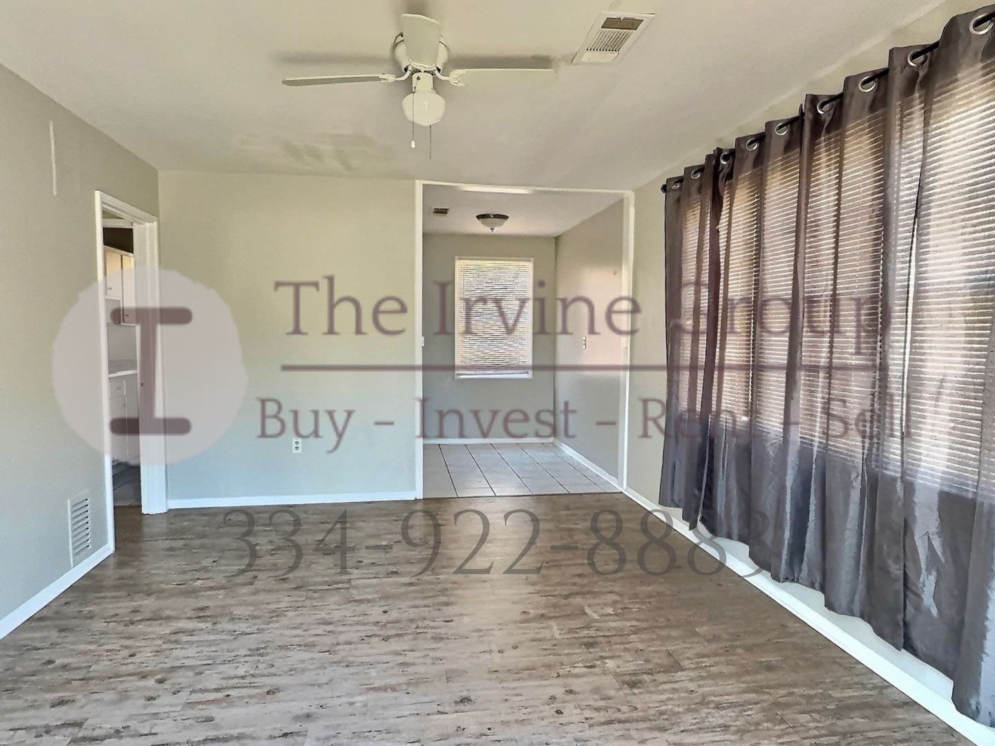 3 Bed 1 Bath – photo 2