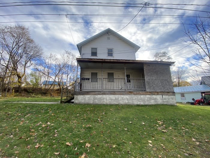 682 Huntington Street – photo 1