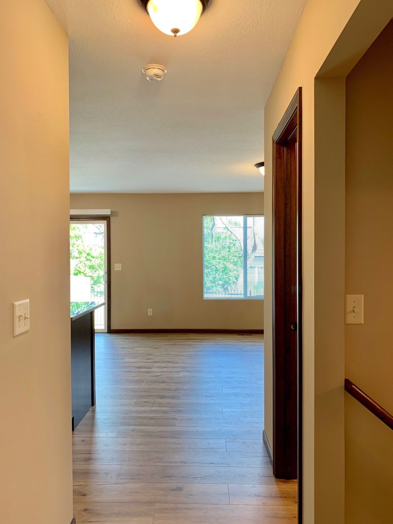 Luxury Townhomes – photo 5