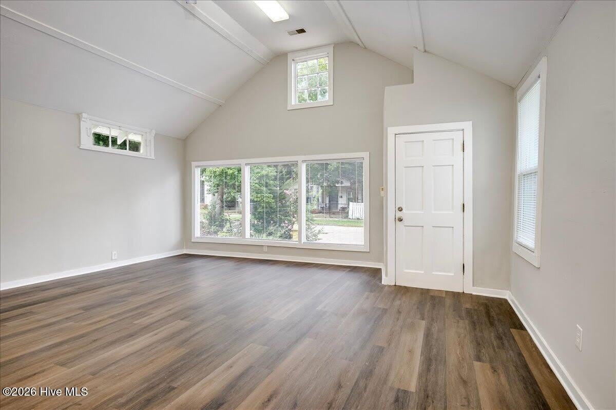 1736 Fenwick Street – photo 4