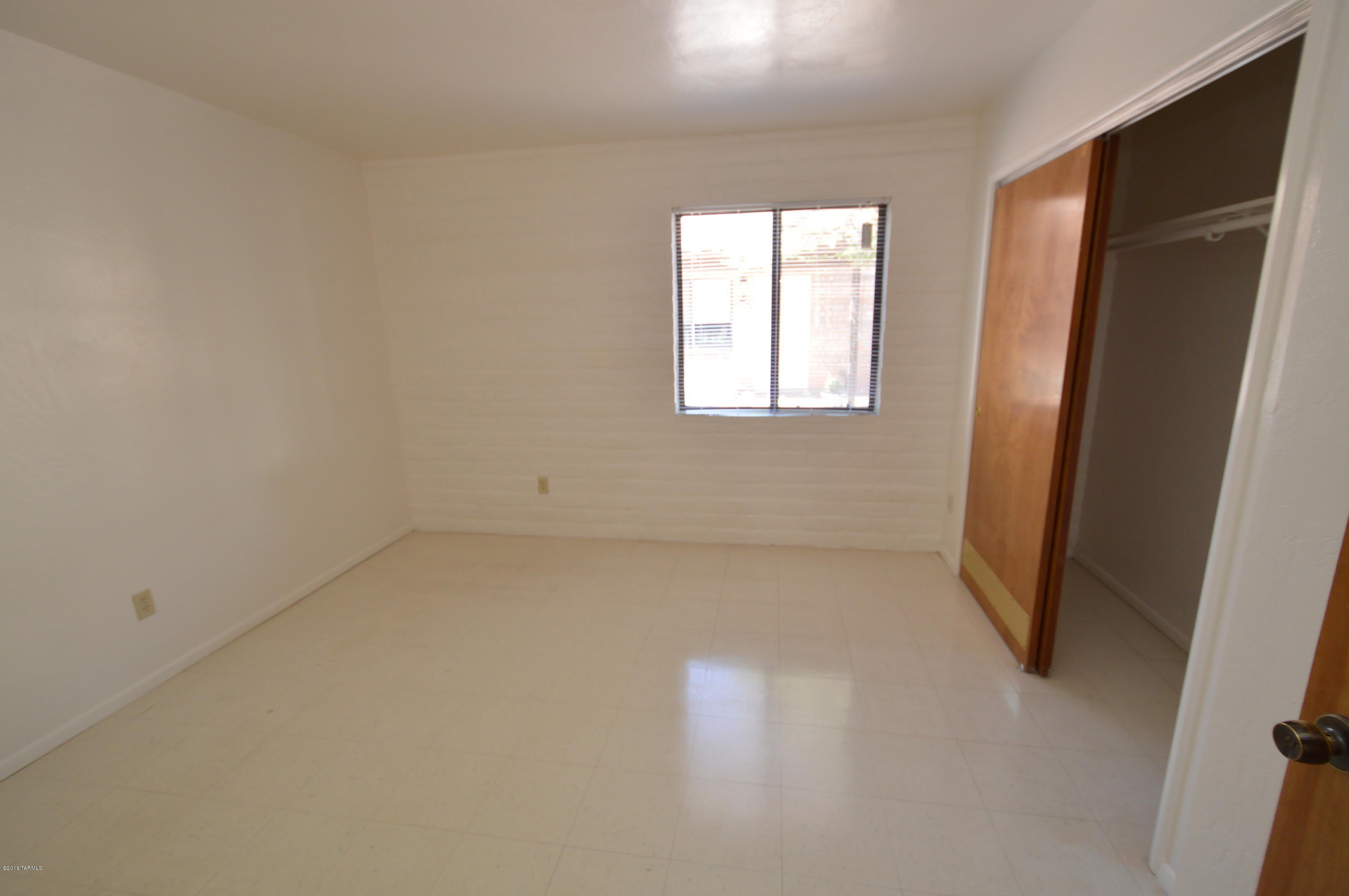 4115 E North Street – photo 4