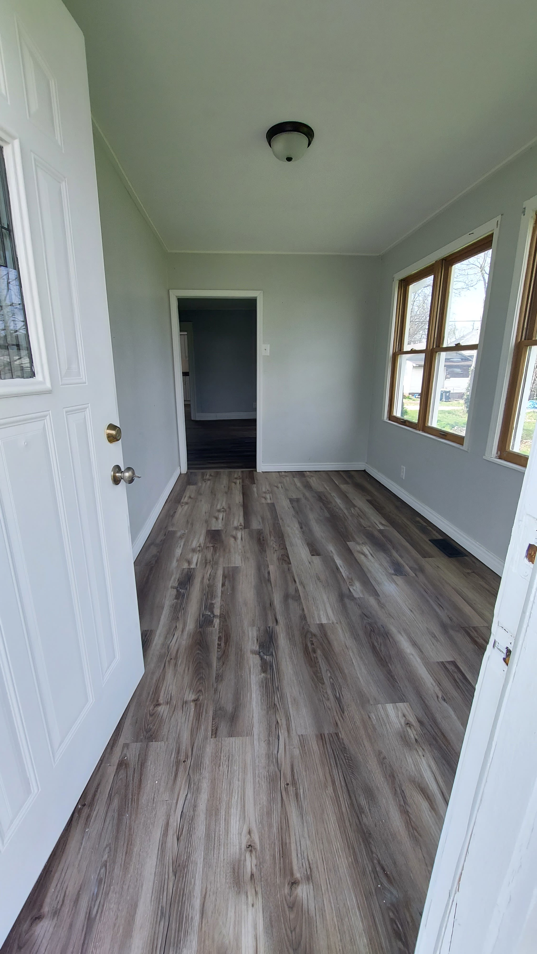 822 Franklin St – photo 2
