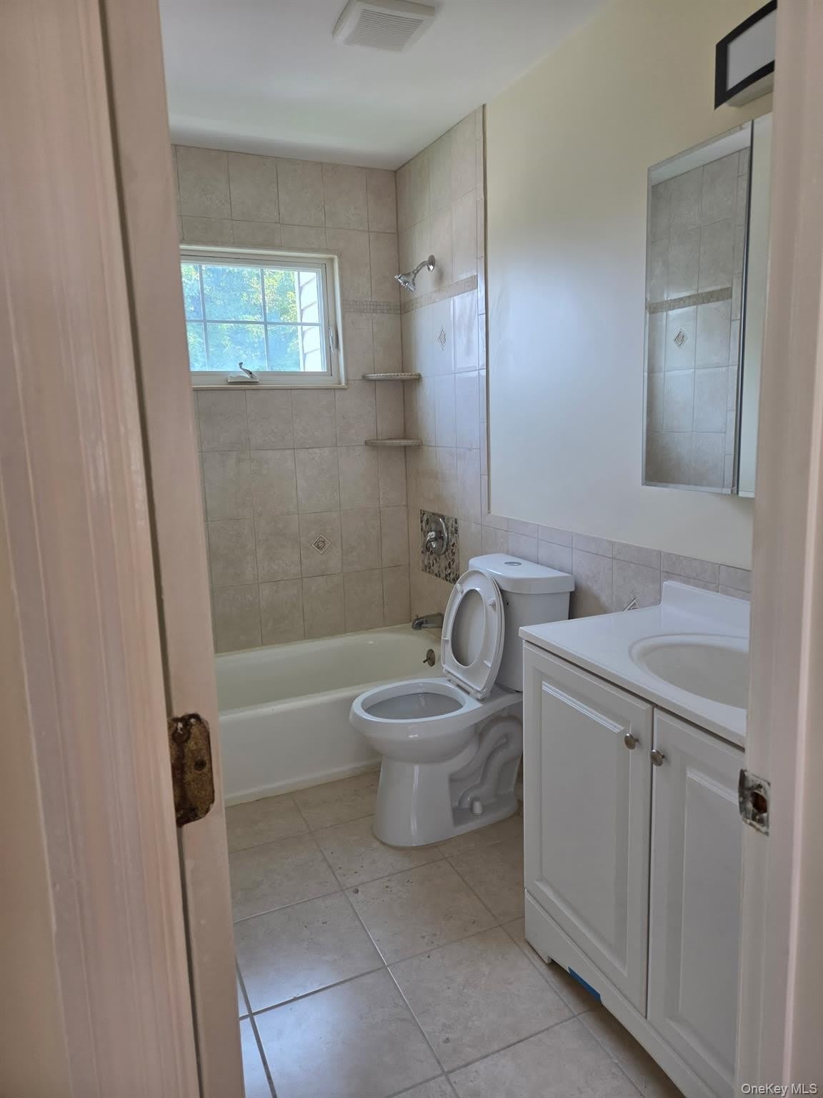 1319 Journal Avenue – photo 5