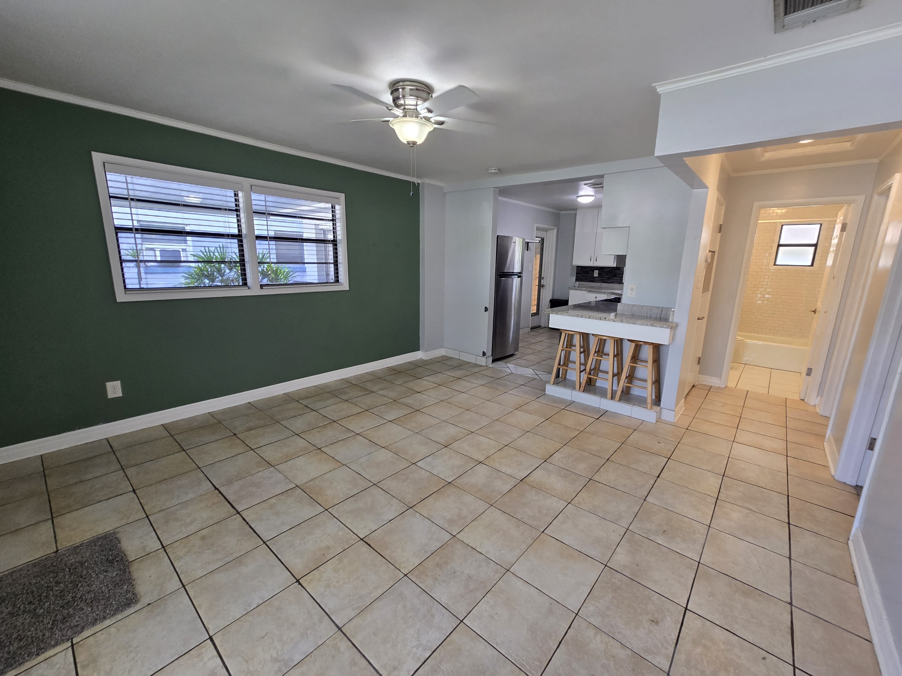 420 Indiana Avenue – photo 4