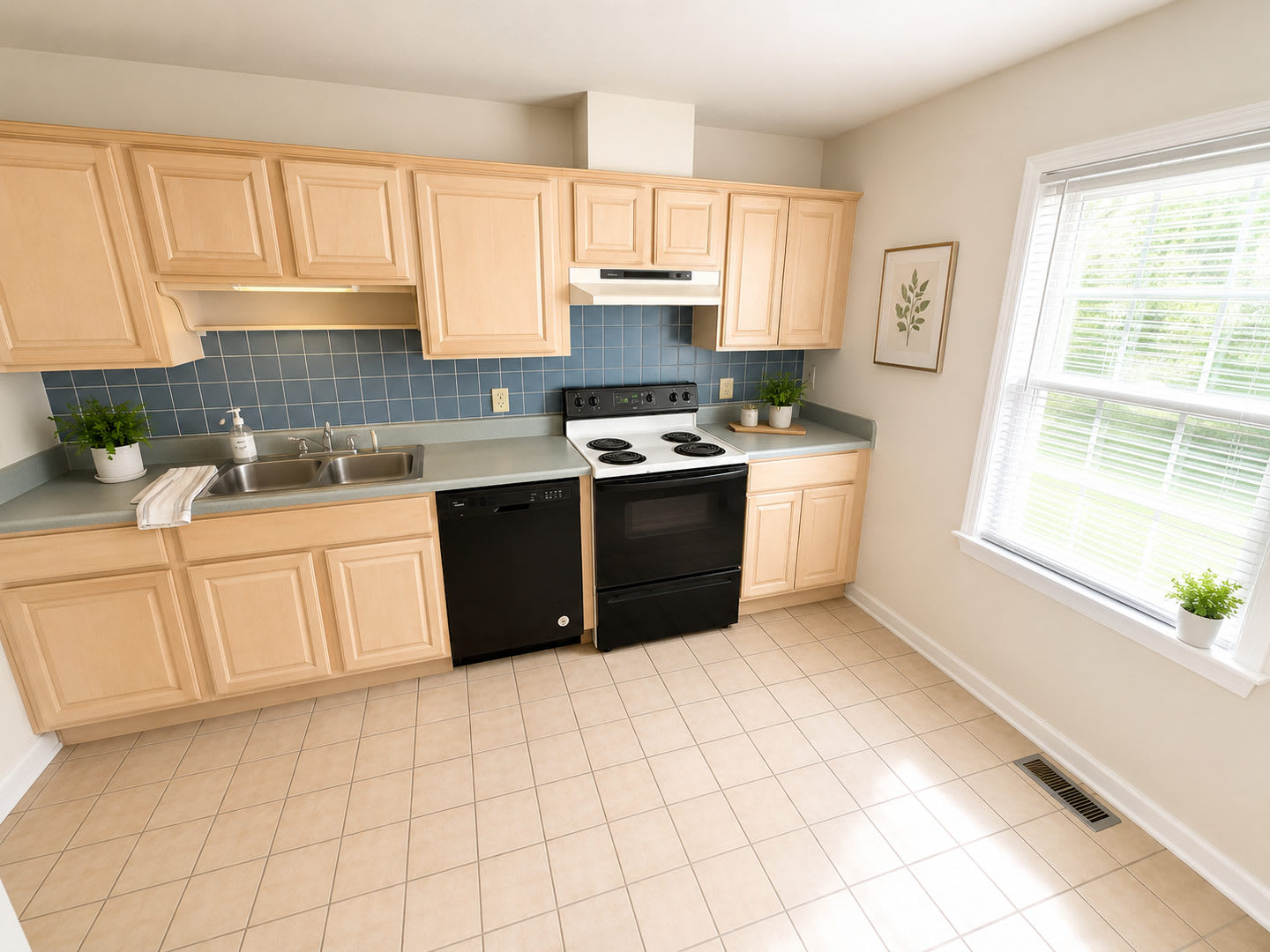 Blacksburg 3 Br 2 5 Ba Available July 27 – photo 2