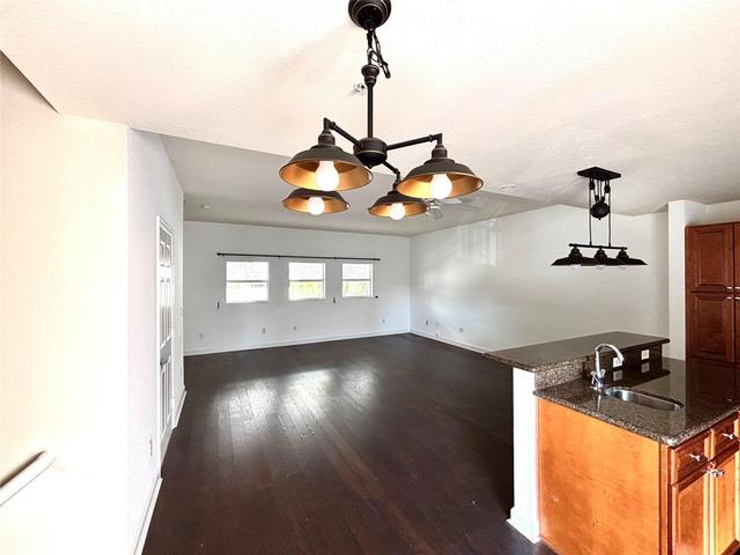 451 NE 1st Street 451, Pompano Beach, FL 33060 – photo 2