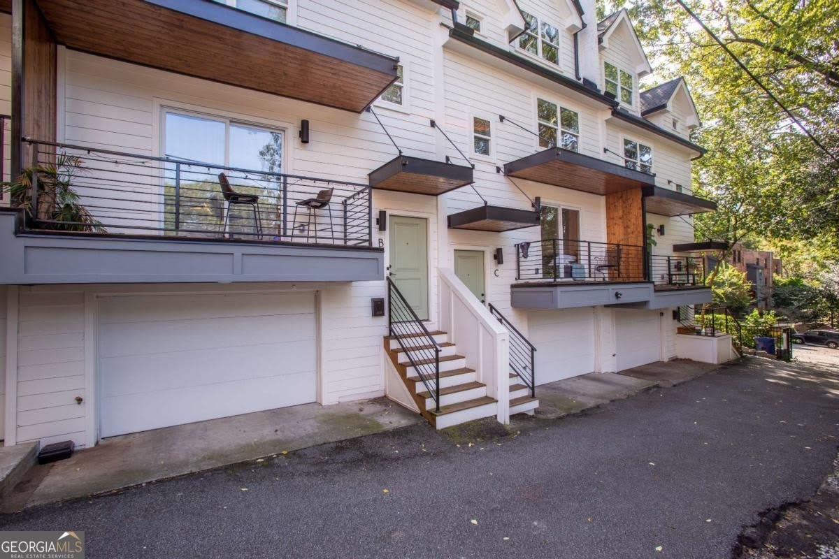704 Durant Place NE – photo 1