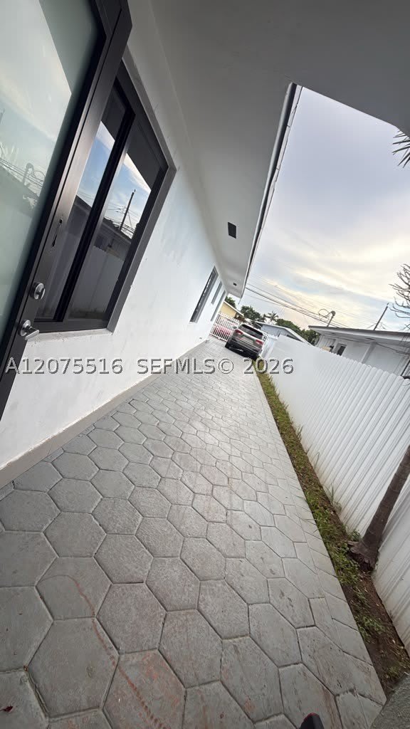 2370 NW 33rd St – photo 4