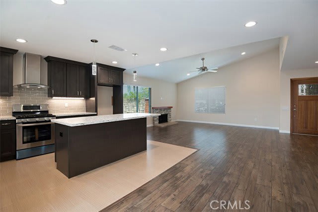 602 Carnation Drive – photo 2