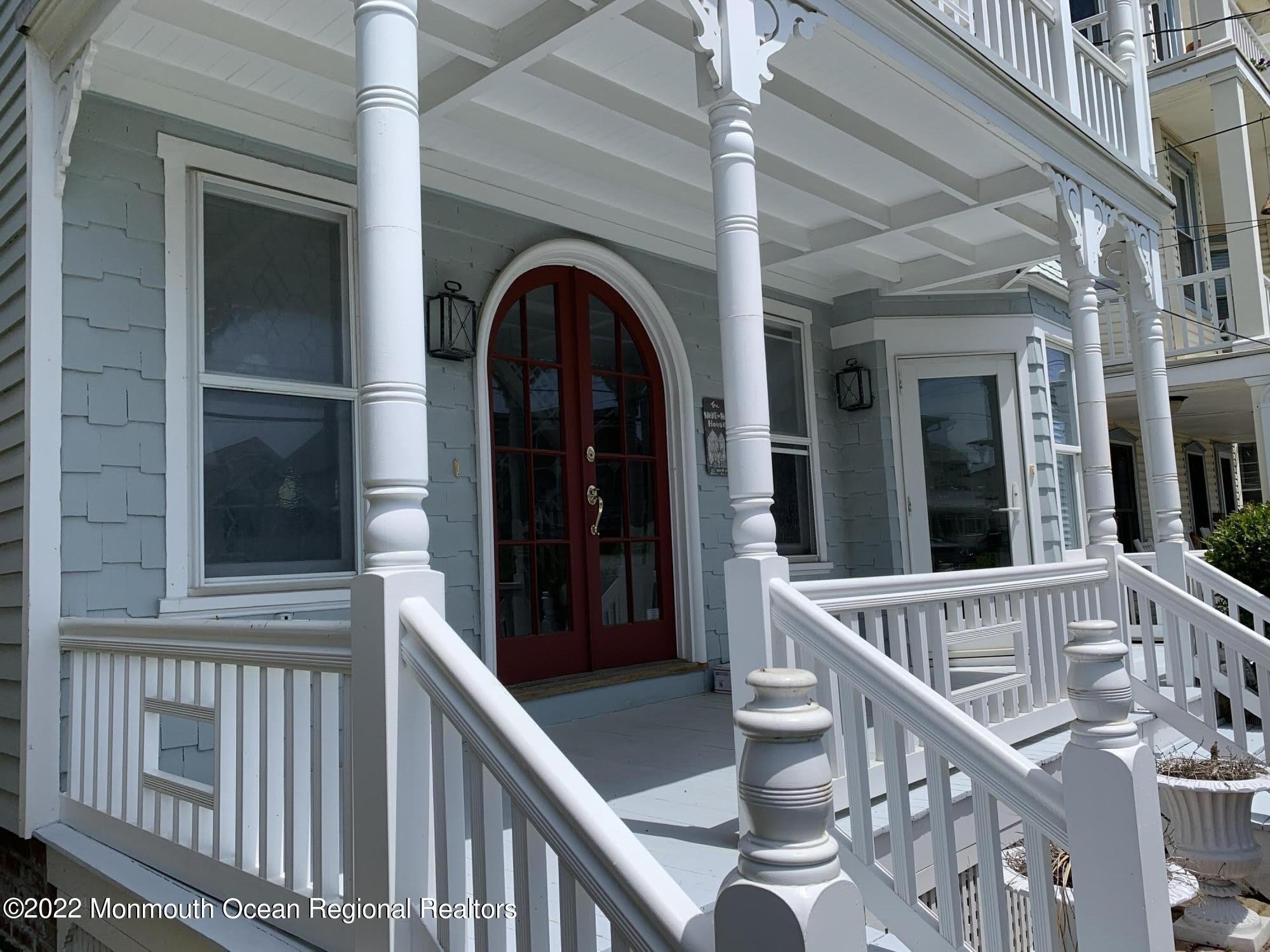 13 Heck Avenue – photo 2